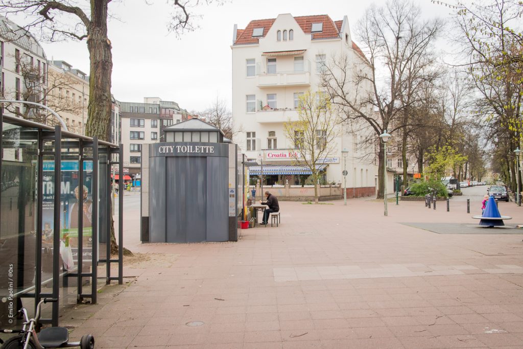 Metzer Platz mit "Wall Barrikade"